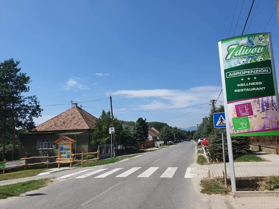 Agropenzion 7Divov Dolna Krupa エクステリア 写真