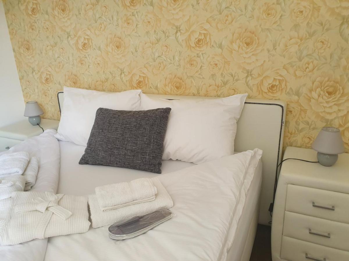 Agropenzion 7Divov Dolna Krupa エクステリア 写真